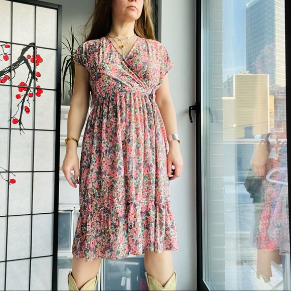 Phase II Wrap Drop Shoulder Busty Bodice Micro Pleated MIDI Floral Dress - Picture 13 of 17